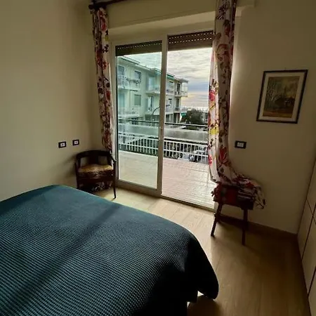 Attico Mare Blu Apartment *